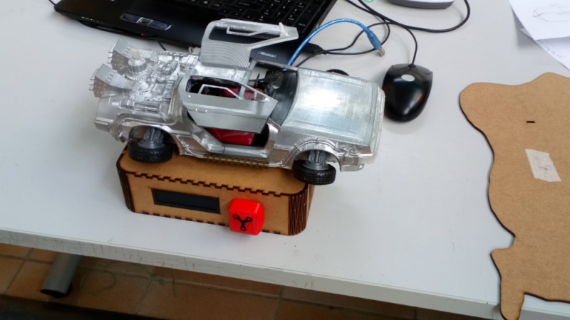 Fichier:Delorean02.JPG