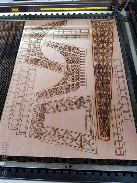 Fichier:W TourEiffel 3.jpg