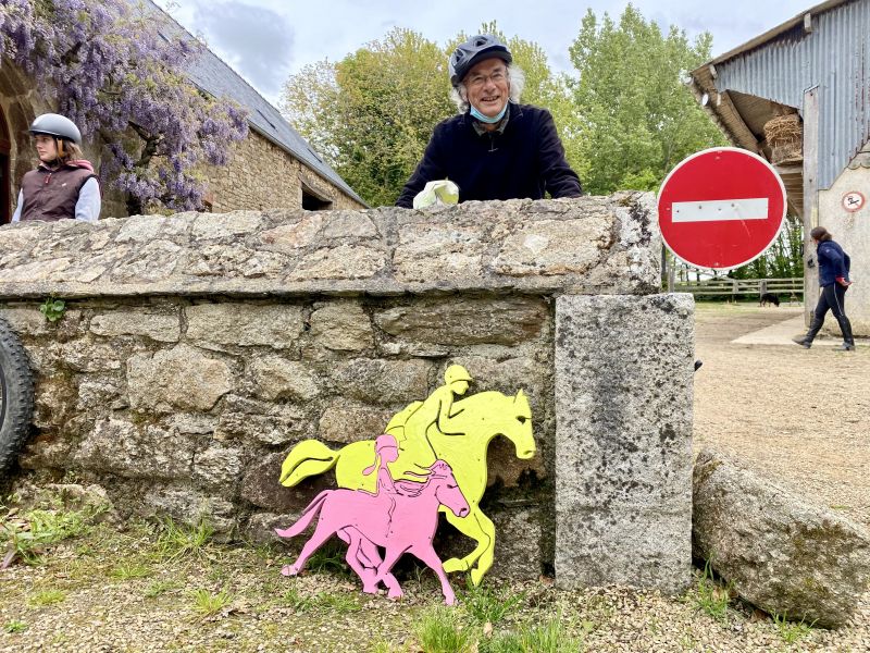 Fichier:Enseigne Keropartz Saint Michel.jpg